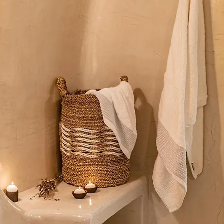 Apartment Deep In Cave Fira (Santorini)