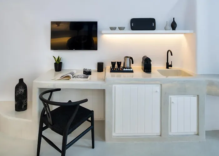 아파트 Deep In Cave