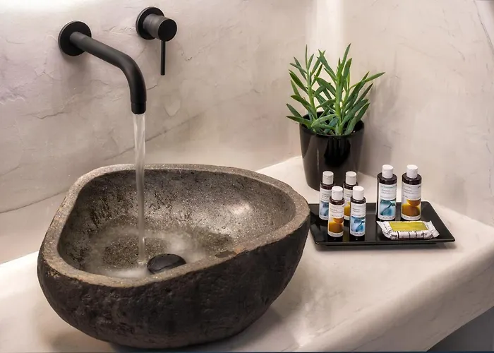 Deep In Cave 아파트 산토리니