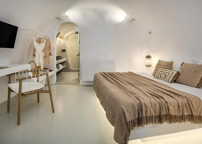 Deep In Cave * Φηρά